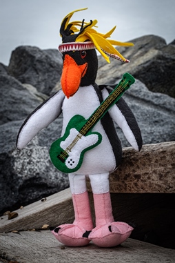 Pattern Parrot's Ozzy the Rock Hopper Penguin